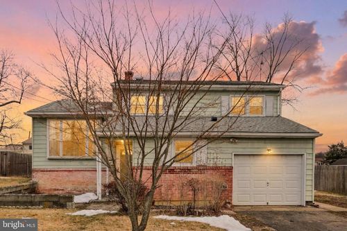 5 Forsgate Ln, BORDENTOWN, NJ, 08505-2709 | Card Image