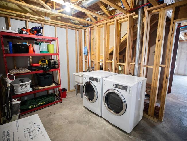 Laundry with separate wash tub | Image 40
