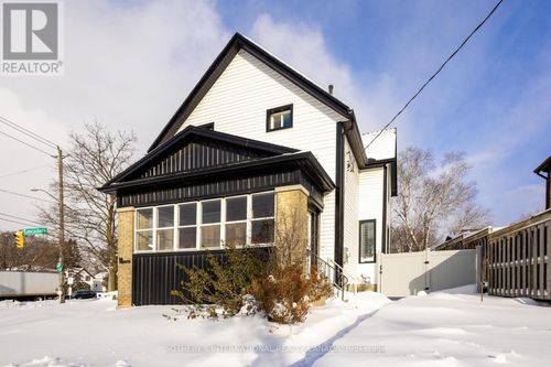 64 Lancaster St W, Kitchener, ON, N2H4T2 | Card Image