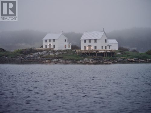 18-20 Burden'S Point, Salvage, NL, A0G3X0 | Card Image