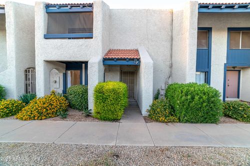 5481 W Echo Ln, Glendale, AZ, 85302-6111 | Card Image