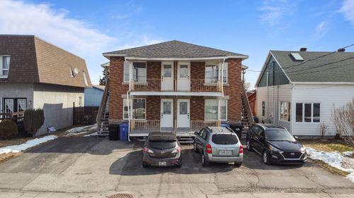 36 Rue Stewart, Salaberry de Valleyfield, QC, J6S3R7 | Card Image