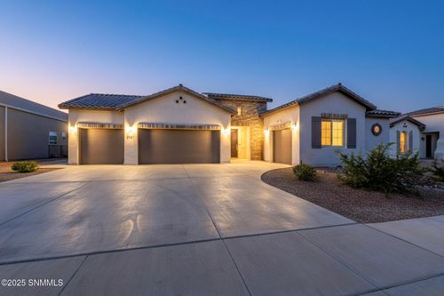 3751 Santa Julia Rd, Las Cruces, NM, 88012-8051 | Card Image