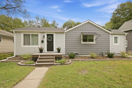 808 5th Ave Se, Saint Cloud, MN, 56304-1404 | Card Image