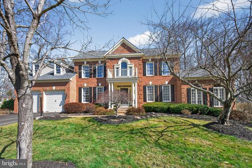 9722 Braided Mane Ct, FAIRFAX STATION, VA, 22039-3417 | Card Image