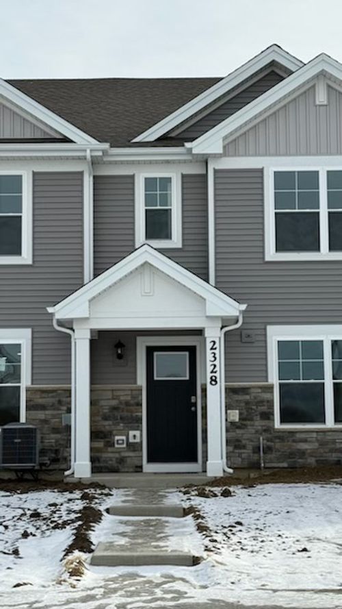 0-2328 Noble Ln, Yorkville, IL, 60560-4812 | Card Image