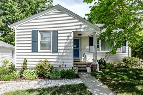 111 Isabella Ave, Providence, RI, 02908-1211 | Card Image