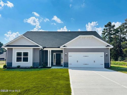 208-9390 Byron Ct, Bailey, NC, 27807-7613 | Card Image