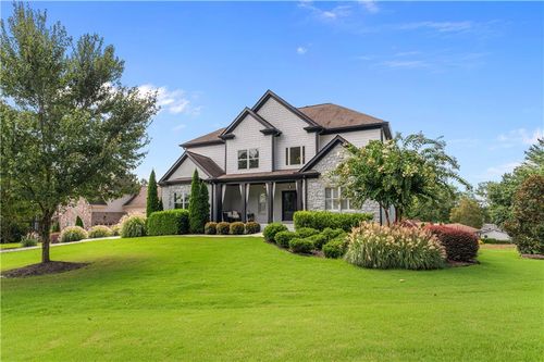 1186 Lincoln Dr, Marietta, GA, 30066-2832 | Card Image