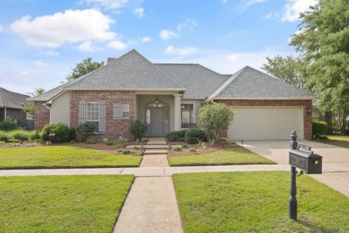 841 Troutbeck Dr, Baton Rouge, LA, 70810-1993 | Card Image
