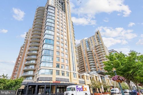 1813-11990 Market St, RESTON, VA, 20190-6012 | Card Image