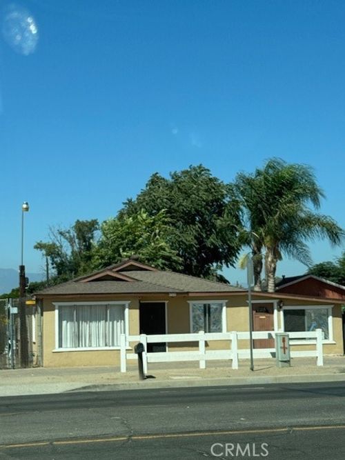 1053 6th St, Norco, CA, 92860-1444 | Card Image