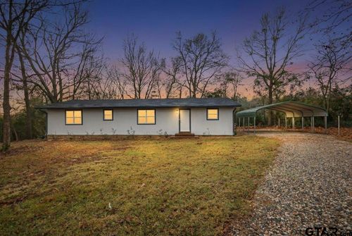 585 N Hill St, Tatum, TX, 75691 | Card Image