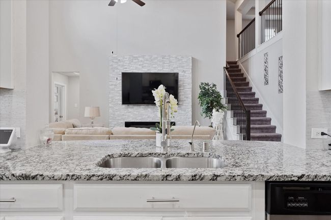 3823 Fleetwood Falls Ln, House other with 5 bedrooms, 4 bathrooms and 2 parking in Spring TX | Image 7