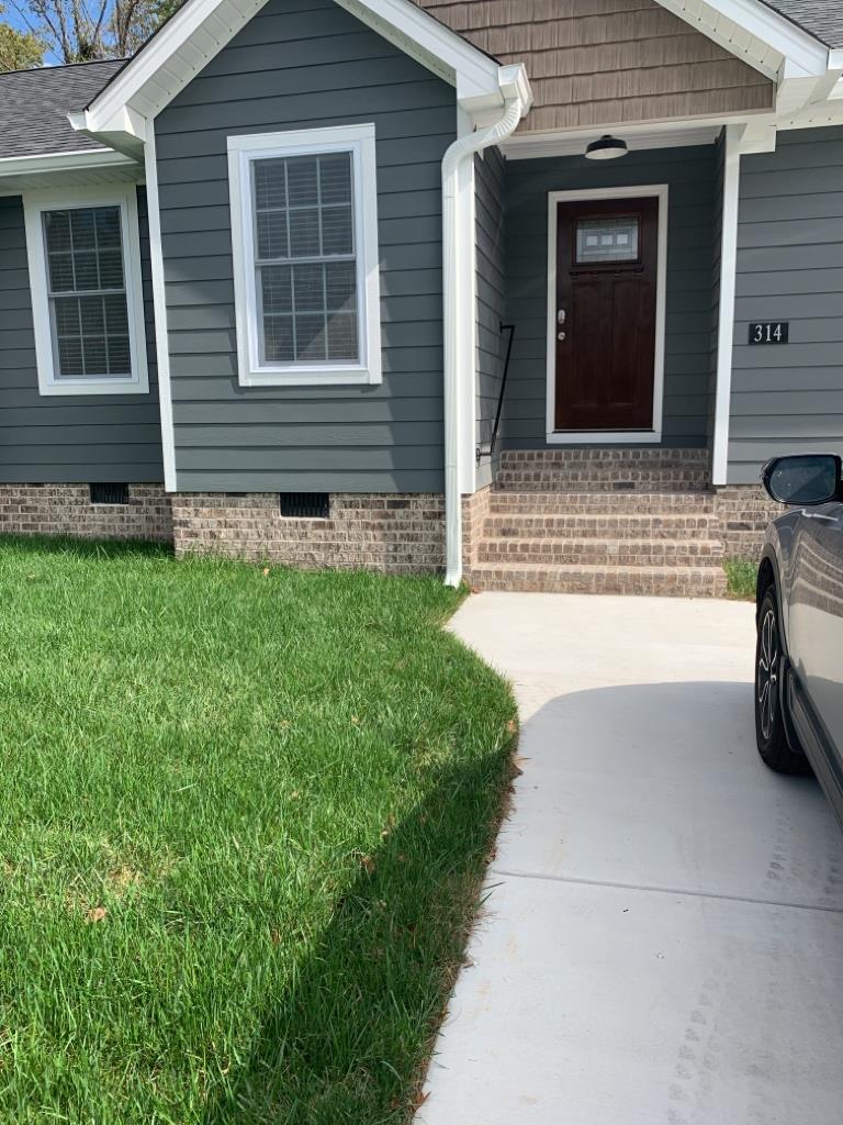 Walnut Ave, Cookeville, TN 38501