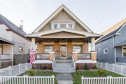 3584 W 50th St, Cleveland, OH, 44102-5861 | Card Image