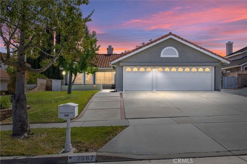 2567 Via Pacifica, Corona, CA, 92882-6002 | Card Image