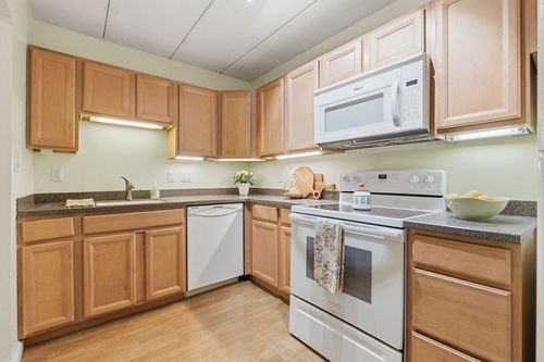 46-50 Water St, Medford, MA, 02155-3243 | Card Image