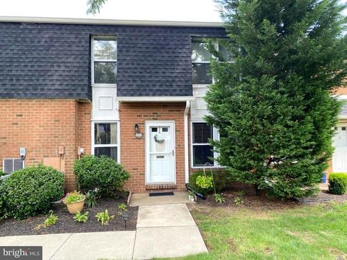 1051 Harbour Dr, PALMYRA, NJ, 08065-1215 | Card Image