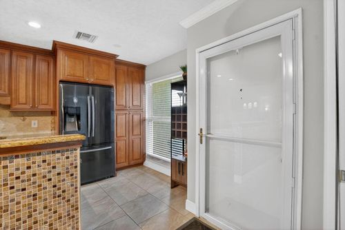 c-1040 N Palm Ln, Delray Beach, FL, 33445-5974 | Card Image