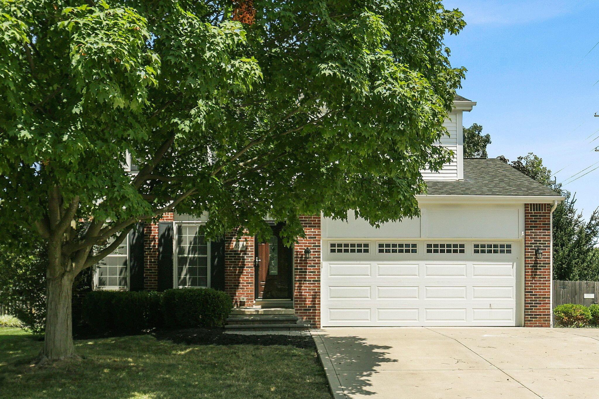Whispering Oak Blvd, Hilliard, OH 43026