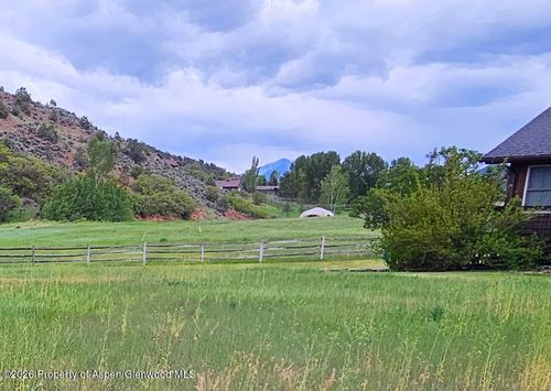 25 Laird Ln, Glenwood Springs, CO, 81601-9290 | Card Image