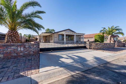 13621 E 55th Dr, Yuma, AZ, 85367-8219 | Card Image