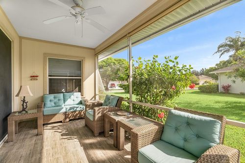 1810 Hawthorne Dr, Vero Beach, FL, 32962-7335 | Card Image