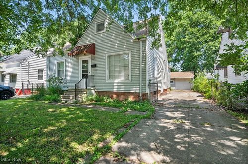 25501 Zeman Ave, Euclid, OH, 44132-1814 | Card Image