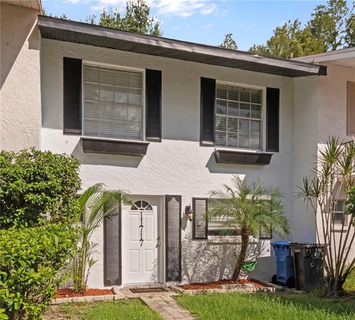 11717 Wesson Cir E, TAMPA, FL, 33618-3515 | Card Image