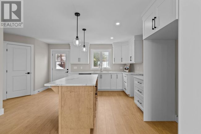 14 Carol Cres, Home with 5 bedrooms, 4 bathrooms and null parking in Paradise NL | Image 7