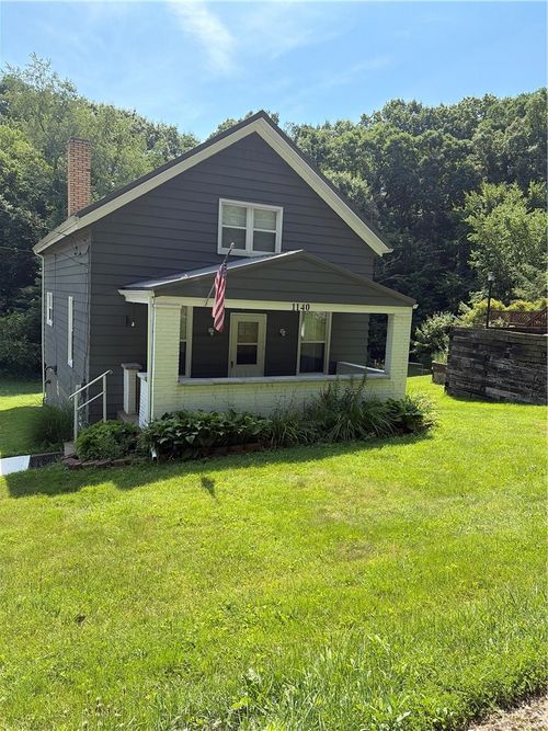 1140 Chapel Rd, Monaca, PA, 15061-2733 | Card Image