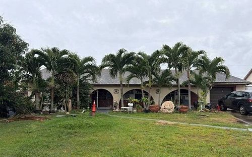 3464 Artesian Dr, Lake Worth, FL, 33462-3614 | Card Image