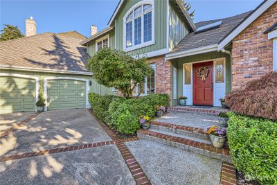 2718 142nd Place Ne, House other with 4 bedrooms, 2 bathrooms and 2 parking in Bellevue WA | Image 3