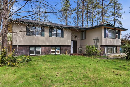 318 W Spruce Ct, Spokane, WA, 99218-2525 | Card Image