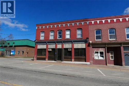 27 King St, St. Stephen, NB, E3L2C1 | Card Image