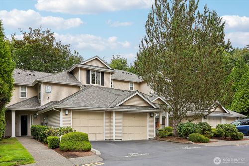 apt-e202-12118 Ne 171st Pl, Bothell, WA, 98011-5499 | Card Image