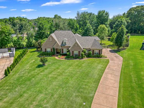 215 Cedar Hill Cv, Somerville, TN, 38068-1240 | Card Image
