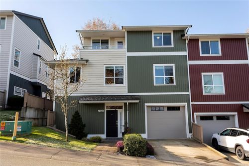 2-6117 Glacier Way, Nanaimo, BC, V9T0H8 | Card Image