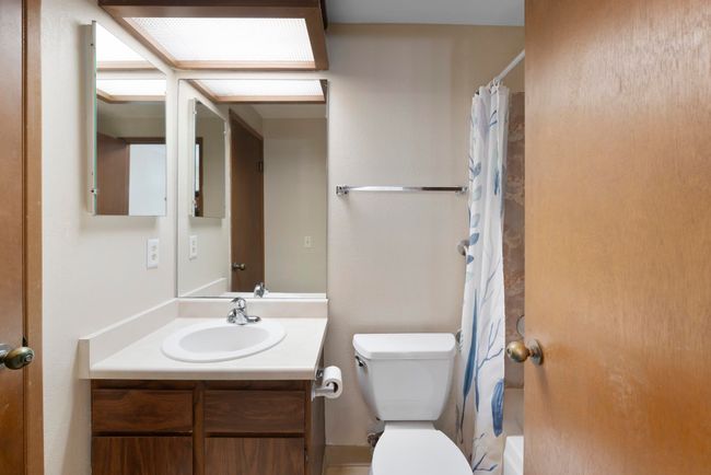 2nd Full Bath | Image 21