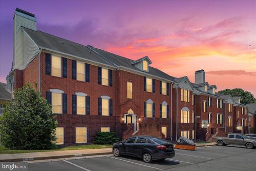302-664 Gateway Dr Se, LEESBURG, VA, 20175-4066 | Card Image