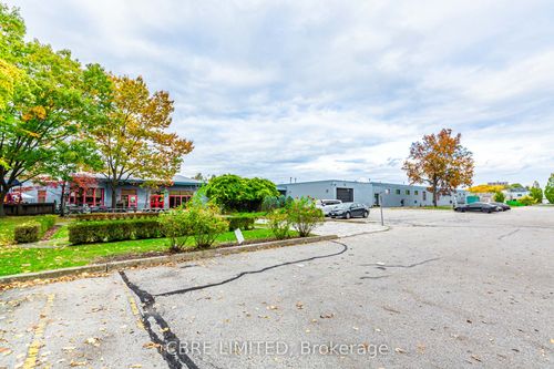 33 Kern Rd, North York, ON, M3B1S9 | Card Image