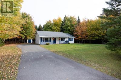 18 Courtney St, House other with 3 bedrooms, 1 bathrooms and null parking in Douglas NB | Image 2