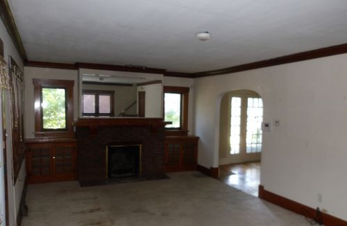 365 S Taylor Ave, Decatur, IL, 62522-2758 | Card Image