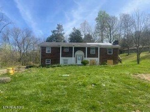 112 Green Acres Rd, Maynardville, TN, 37807-3918 | Card Image