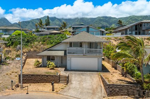 1353 Kakae Pl, Wailuku, HI, 96793-9748 | Card Image