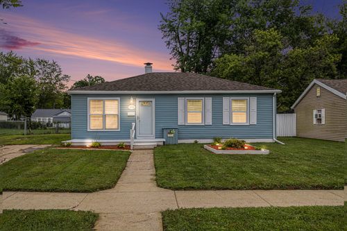 1018 Hall St, Albion, MI, 49224-1430 | Card Image