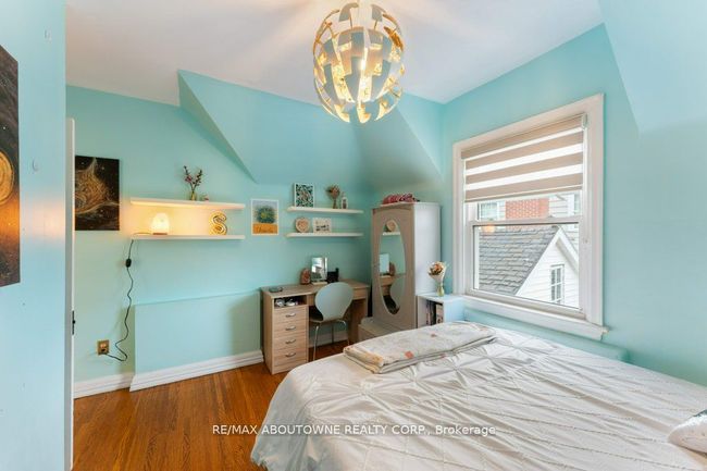 1 College St, House other with 4 bedrooms, 3 bathrooms and 2 parking in Kingston ON | Image 26