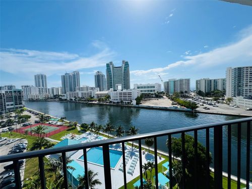 1017-200 Leslie Dr, Hallandale Beach, FL, 33009-7311 | Card Image
