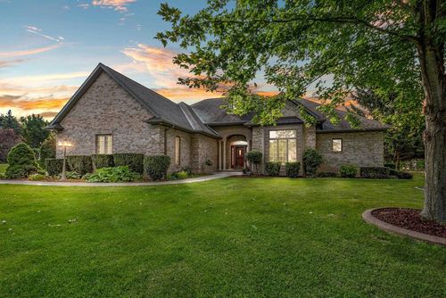 3025 Buttercup Road, Clayton, WI, 54956 | Card Image